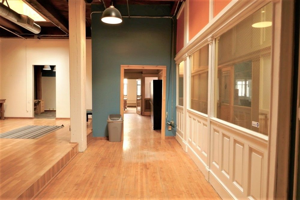 Sherwin Williams Building: 701 3rd Street North, Minneapolis, MN 55401